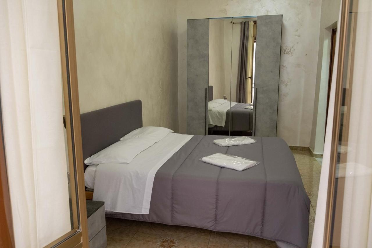 Casa Vacanza Russo Enzo Naples Extérieur photo