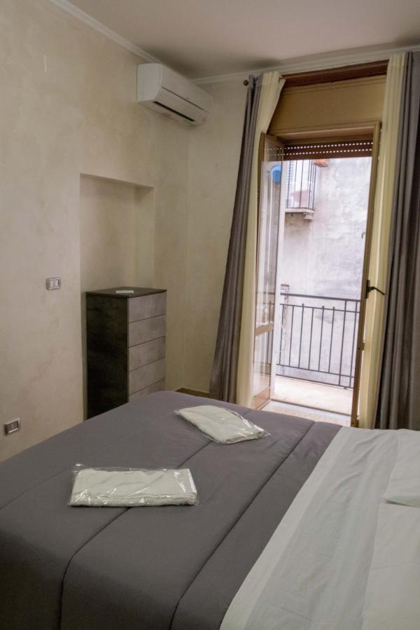 Casa Vacanza Russo Enzo Naples Extérieur photo
